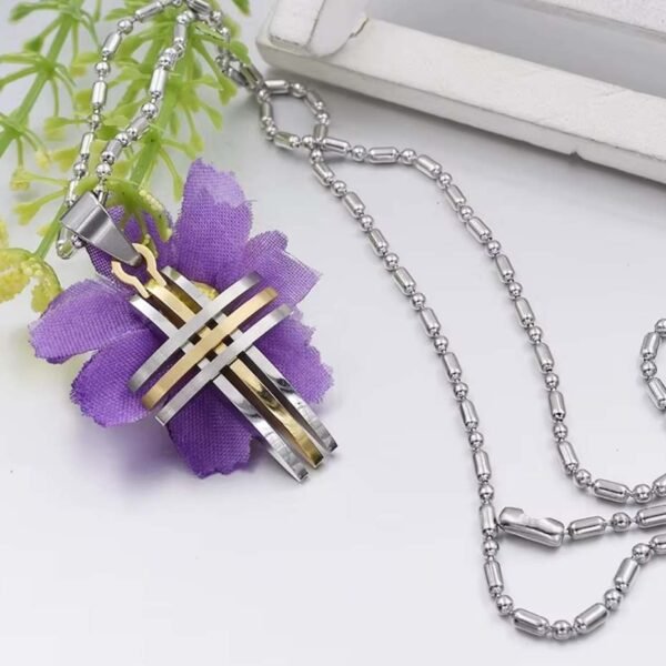 Croos Necklace 2025 Modern Style Stainless Steel Cross Pendant Necklace Perfect Party and Birthday Gift (1)