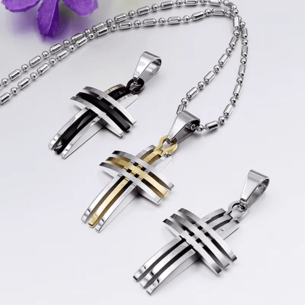 Croos Necklace 2025 Modern Style Stainless Steel Cross Pendant Necklace Perfect Party and Birthday Gift (1)