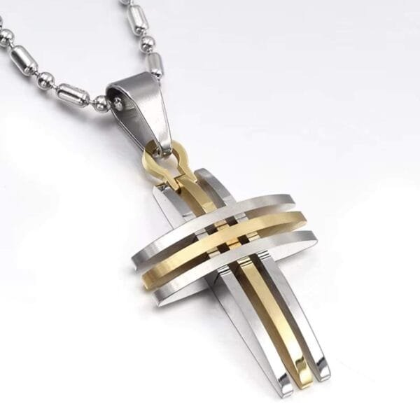 Croos Necklace 2025 Modern Style Stainless Steel Cross Pendant Necklace Perfect Party and Birthday Gift (1)