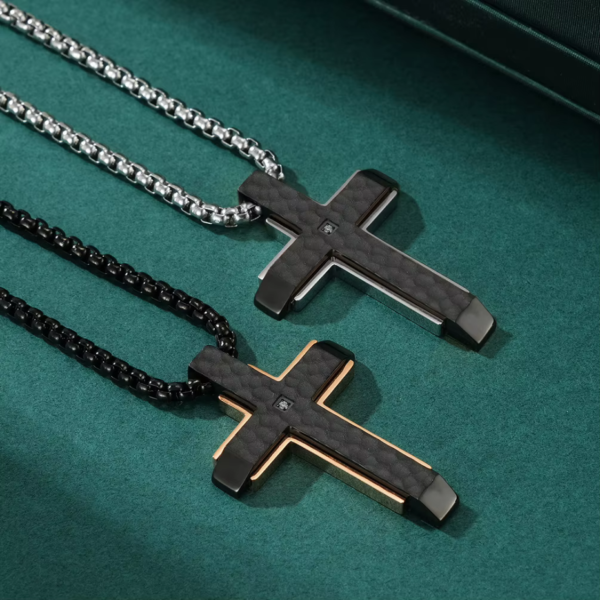 Croos Necklace 2025 Cool Two-Tone Titanium Steel Cross Necklace for Men Perfect Party and Birthday Gift