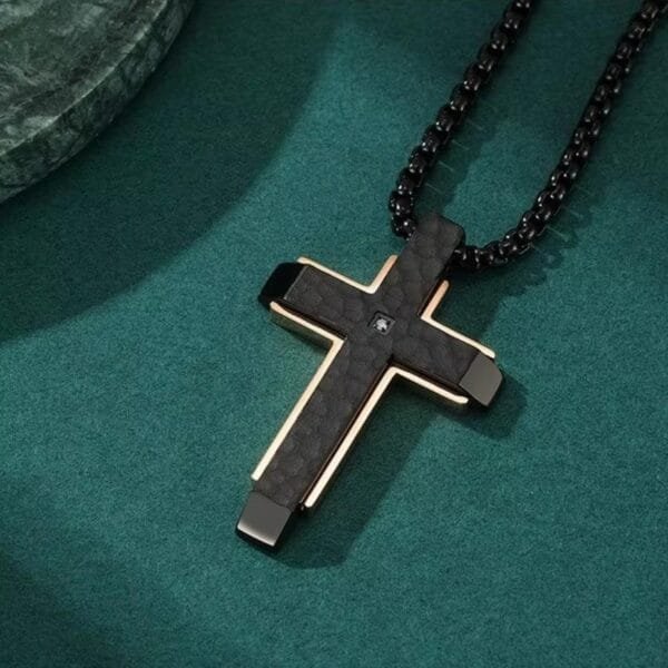 Croos Necklace 2025 Cool Two-Tone Titanium Steel Cross Necklace for Men Perfect Party and Birthday Gift