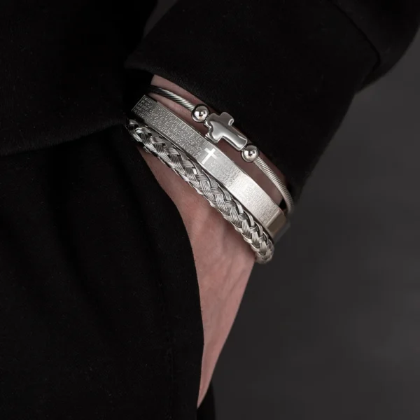 Luxury Cross Charm Spanish Scripture Bracelet for Men